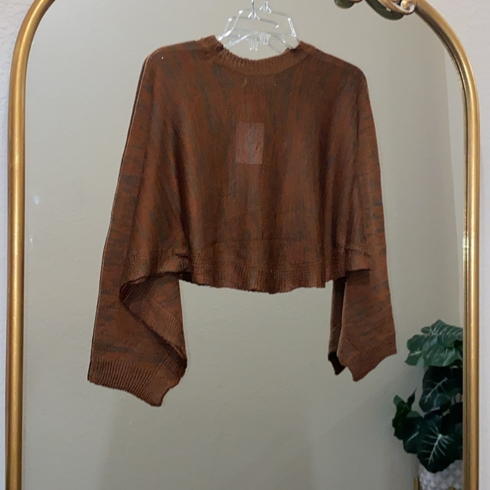 Olivaceous Knit Crop Top Dolman Sleeve Sweater/Poncho Size S/M - Picture 4 of 7